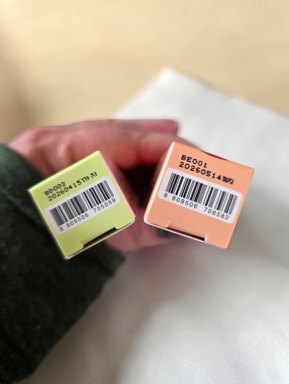 Colorgram Fruity Tints - Water & Glass Tint in Pink and Orange - Picture 4 of 5